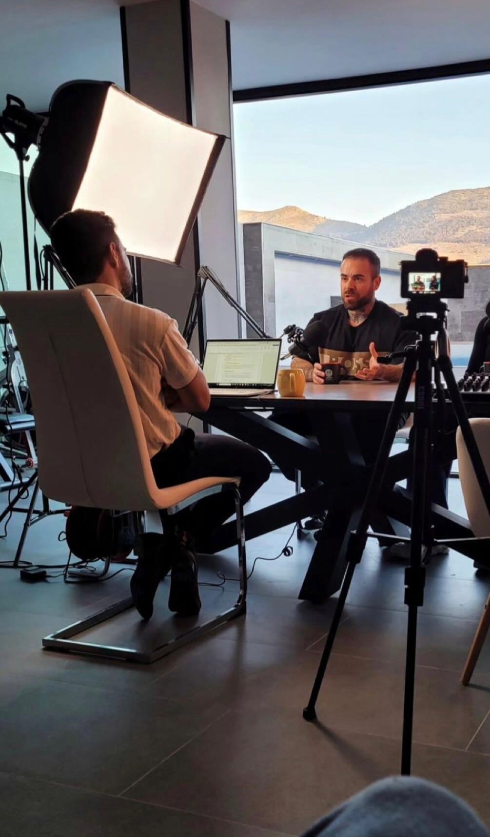 Fran Osés durante una entrevista sobre entrenamiento y nutrición